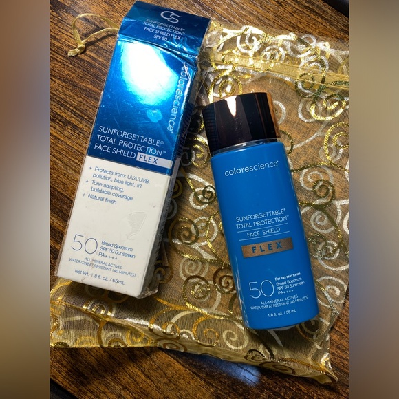 Colorescience Total Protection Face Shield Flex SPF 50, 1.8 fl. oz. TAN - Picture 7 of 11